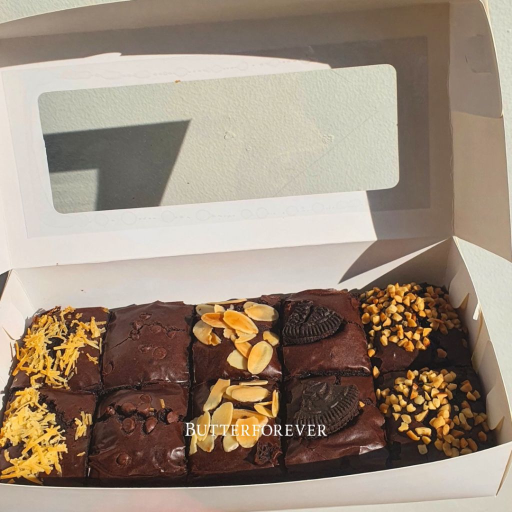 

Fudgy Brownies Small/S size (22x10 cm)