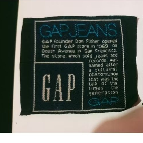 

label merek brand tag (main) label GAP