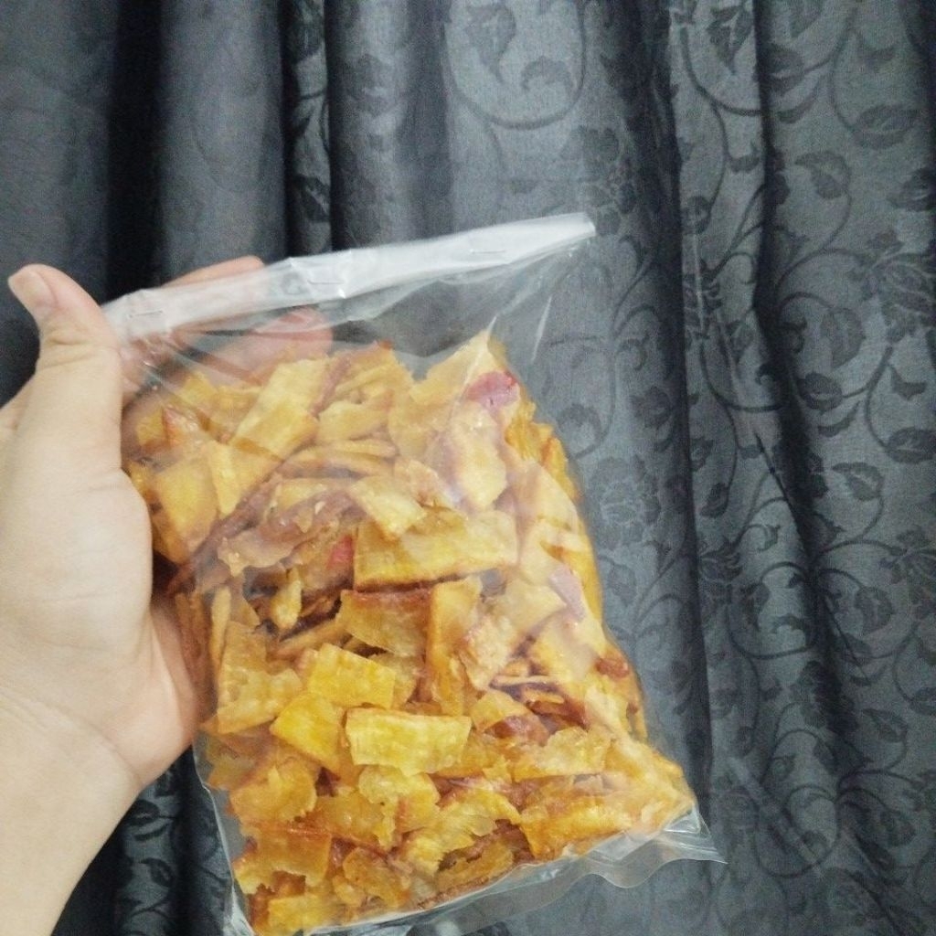

kripik singkong pedes manis