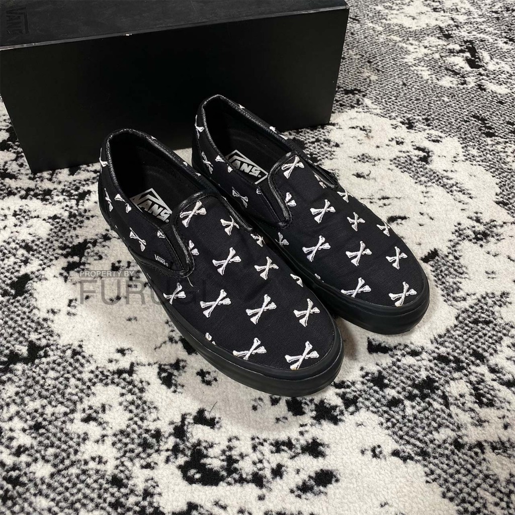 VANS SYNDICATE X WTAPS CROSSBONES SLIP ON 2007