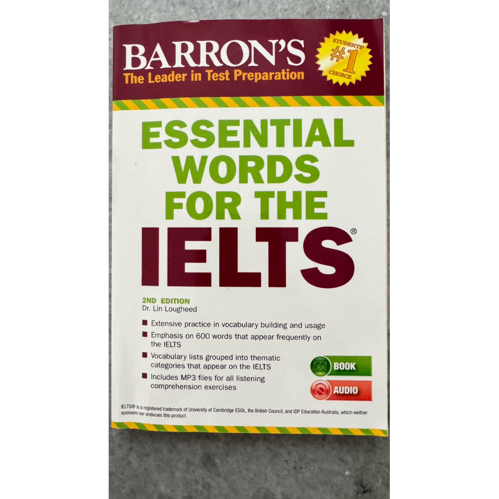 Buku IELTS BARRON’S 379 Halaman (Preloved)