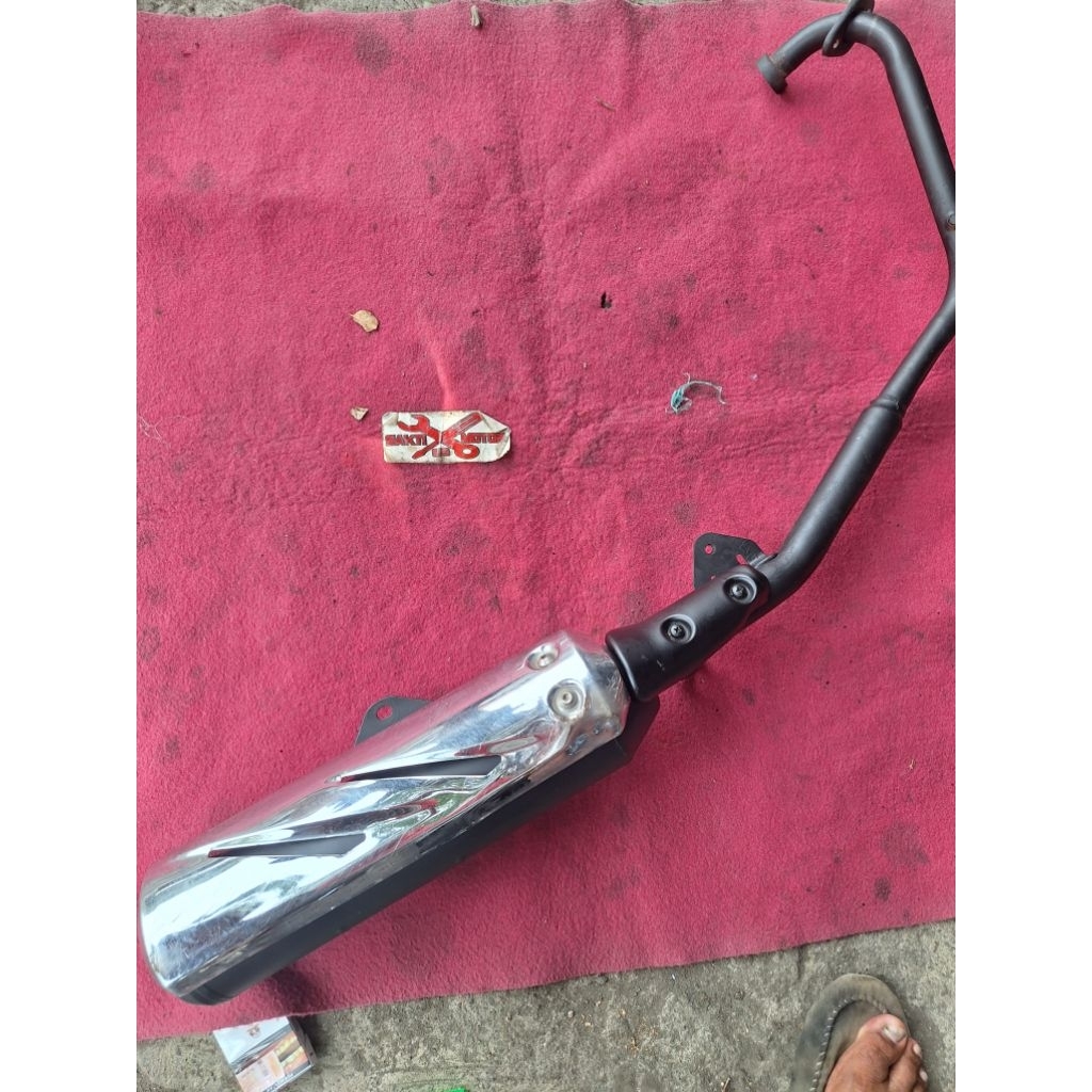 Knalpot Standar Yamaha Vixion Old Original