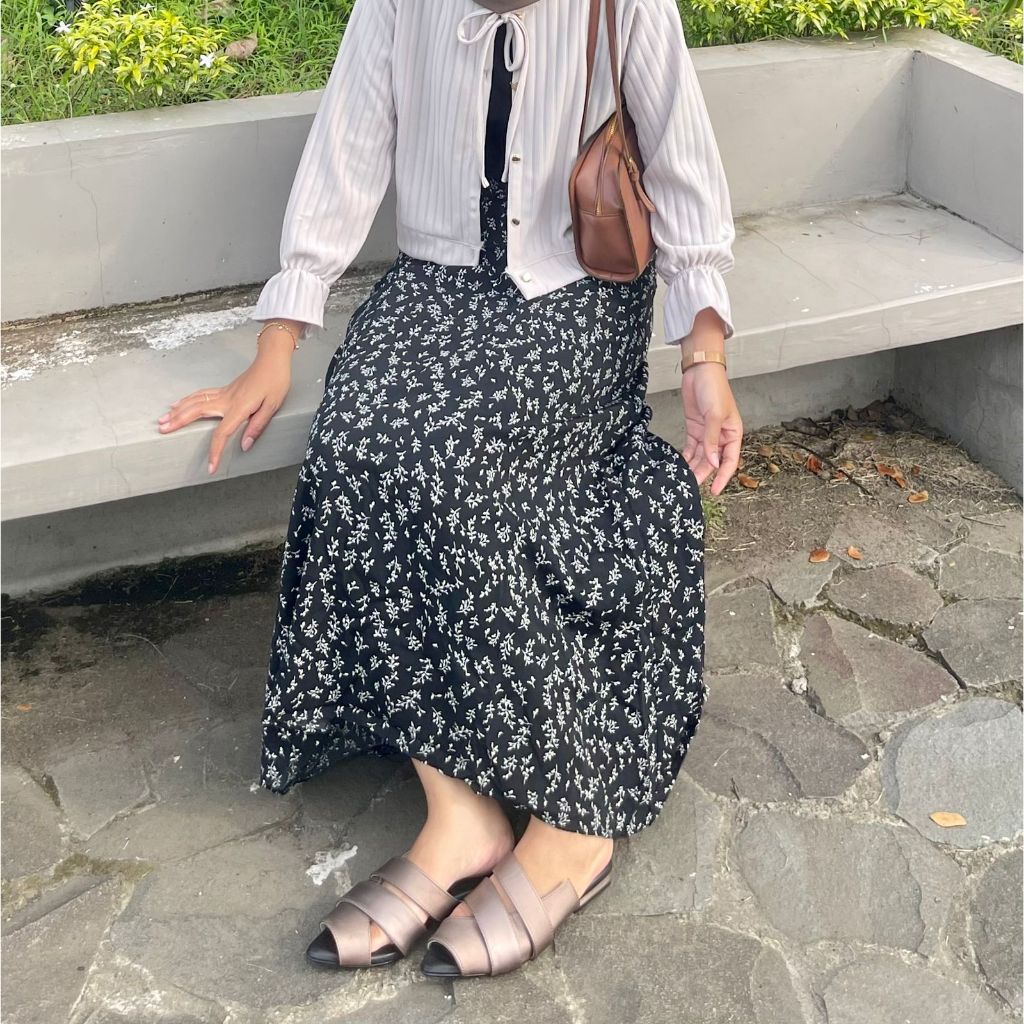 ROK MOTIF BUNGA / SKIRT PANJANG / FLORAL SKIRT VINTAGE KOREAN STYLE / KOREAN SKIRT / ROK PANJANG / R