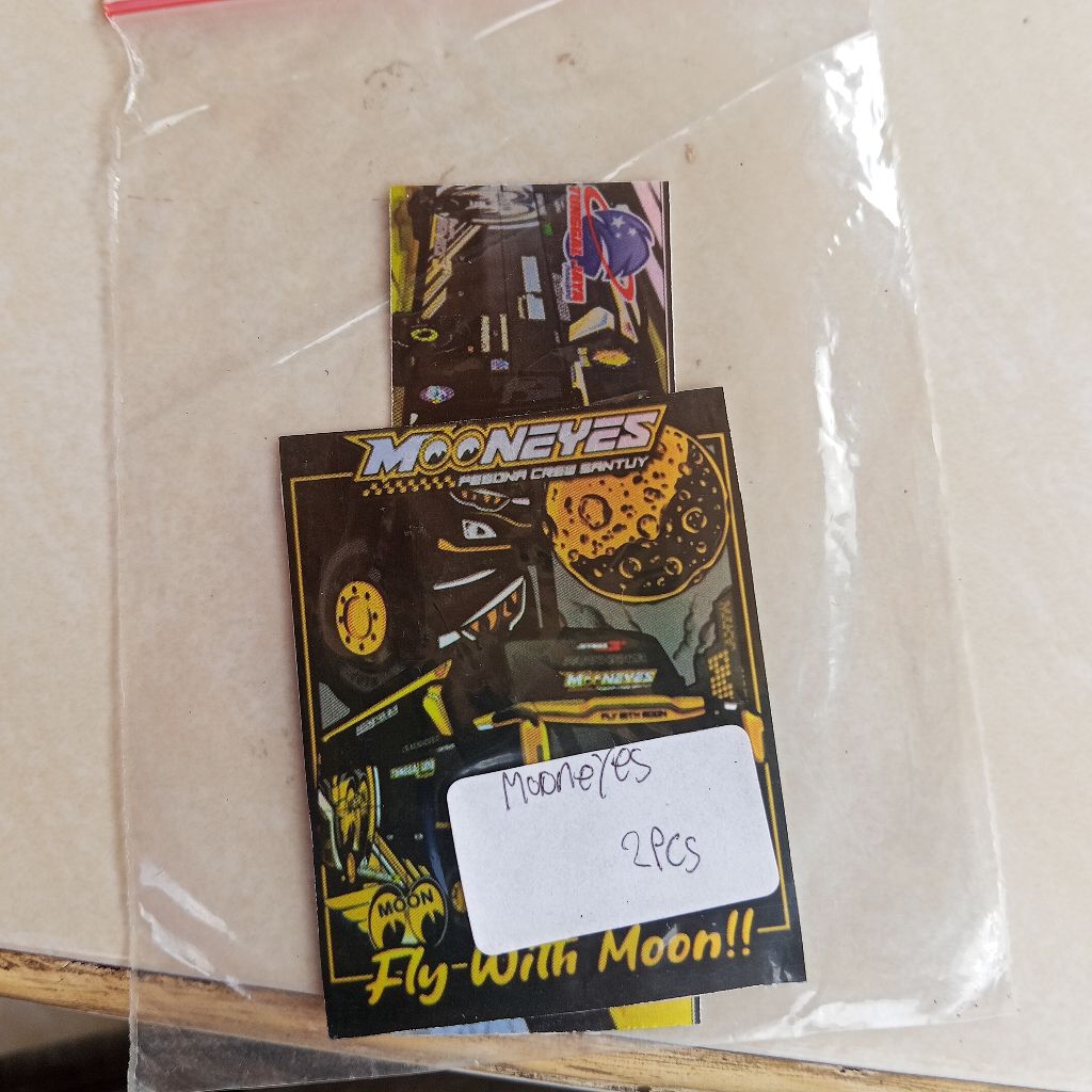 stiker bus tunggal jaya "Mooneyes"