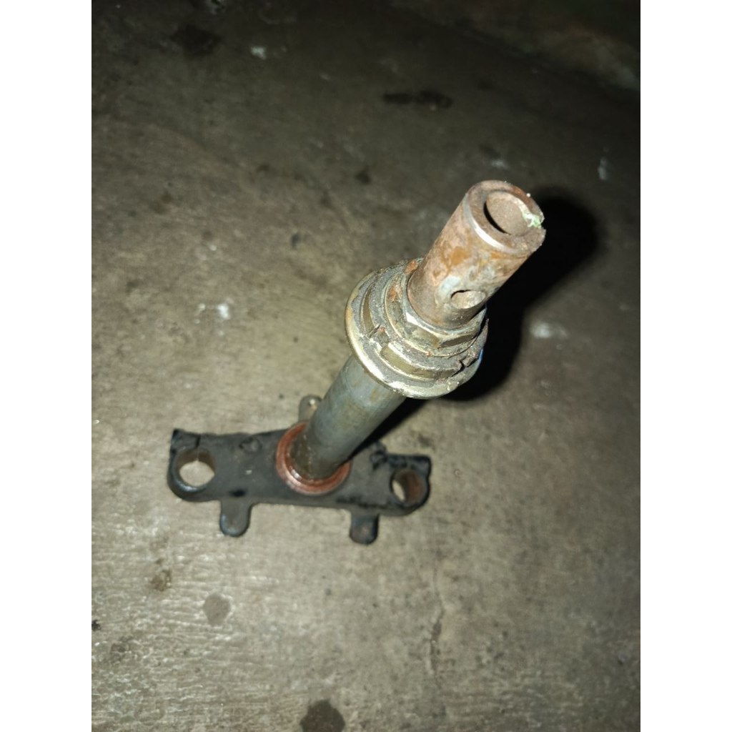 segitiga garpu original copotan VARIO 125 OLD KZR