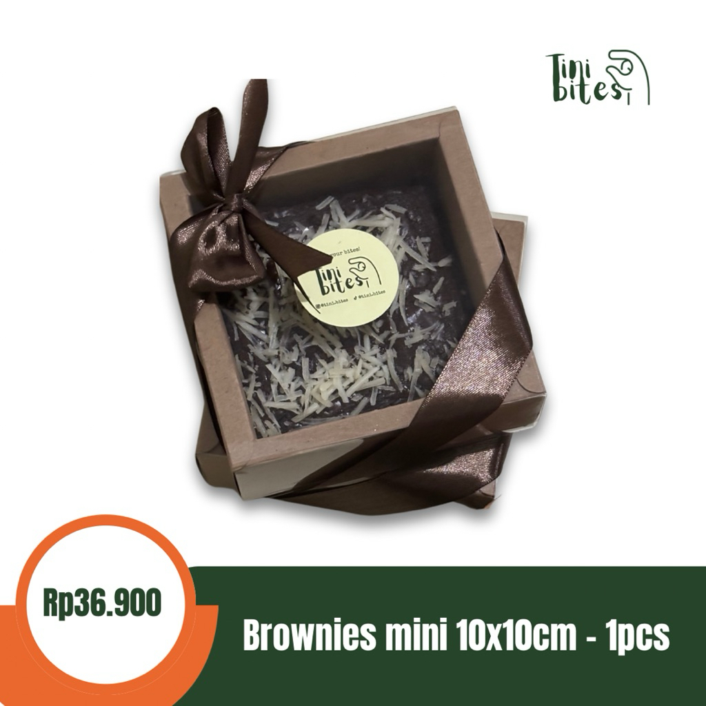 

Mini Brownies 10x10 cm — Fudgy, Full Cokelat, Bisa Pilih 2 Topping | Tini.Bites