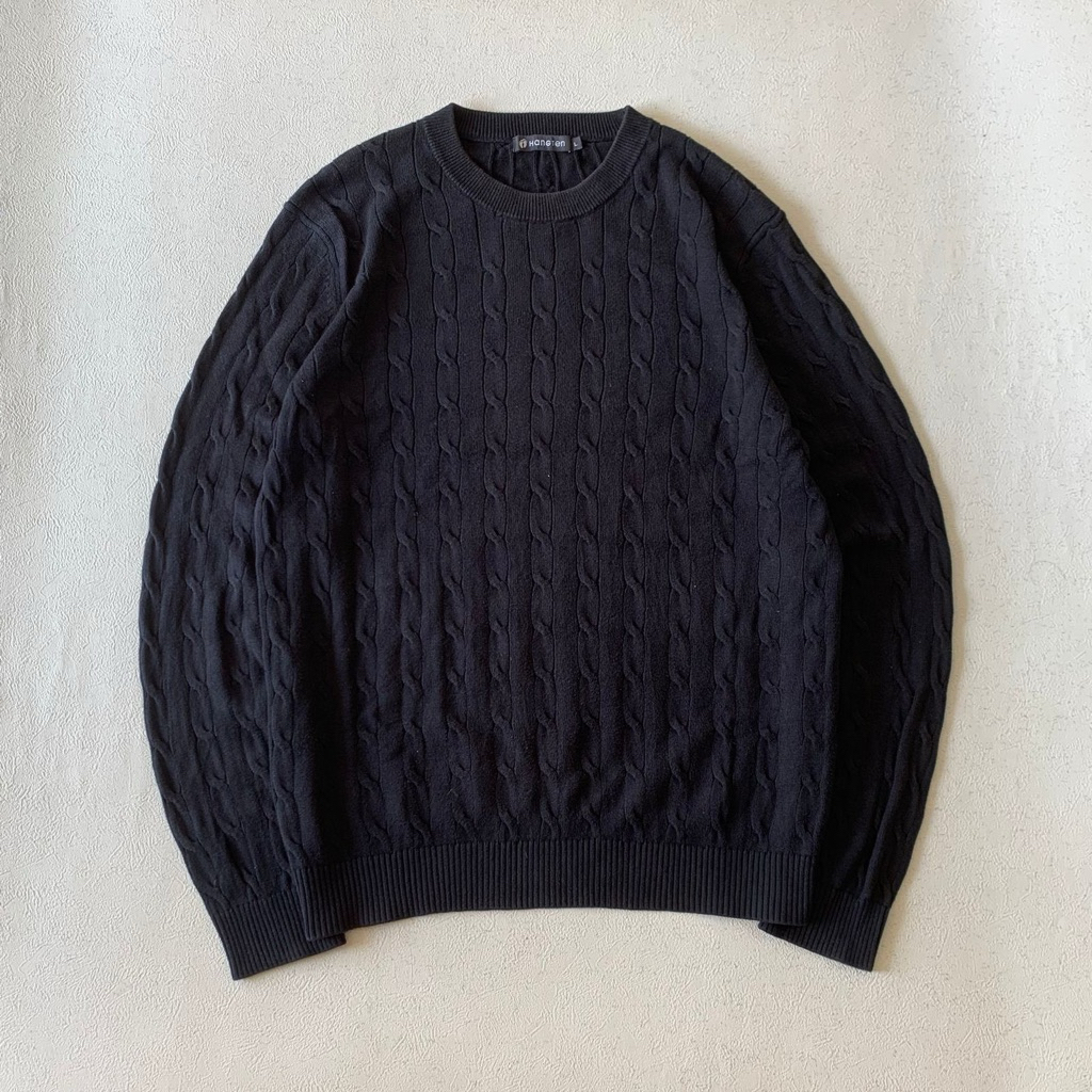 Vintage Hangten Cable Black Sweater Knitwear