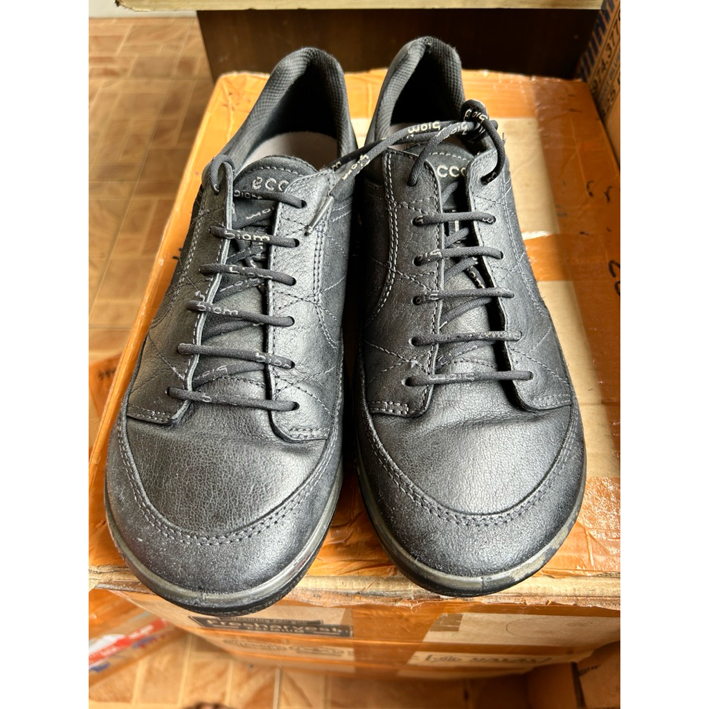 preowned ECCO Men's New Biom Brip-M size 43