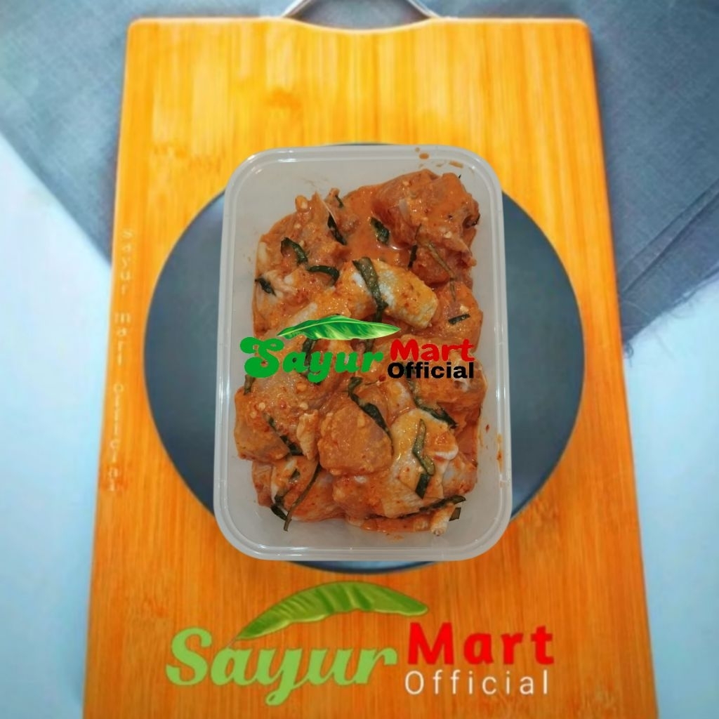 

Ayam Marinasi Terasi Daun Jeruk Kirim Instan