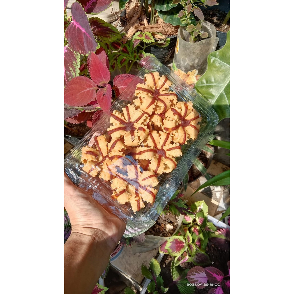 

merungkung jajanan khas Lombok