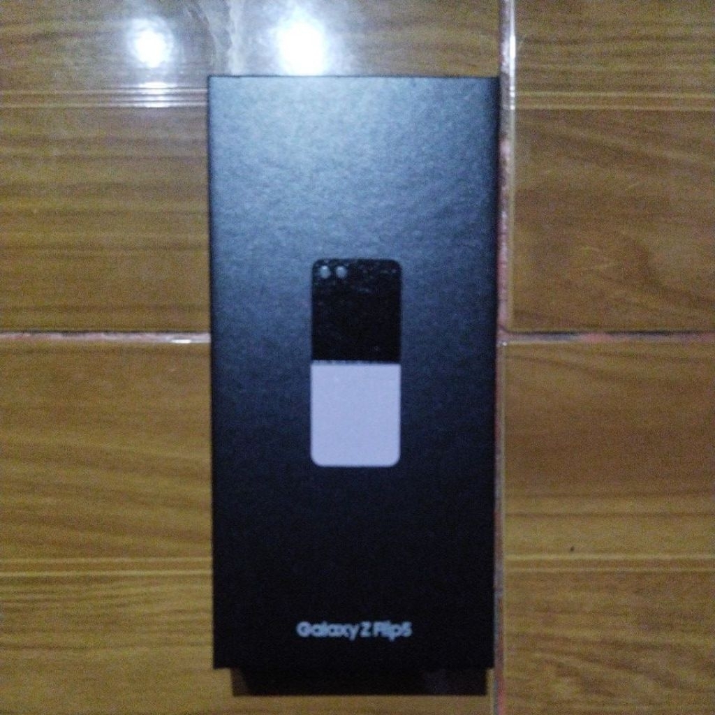kardus box / manual book Samsung galaxy z flip5 original second