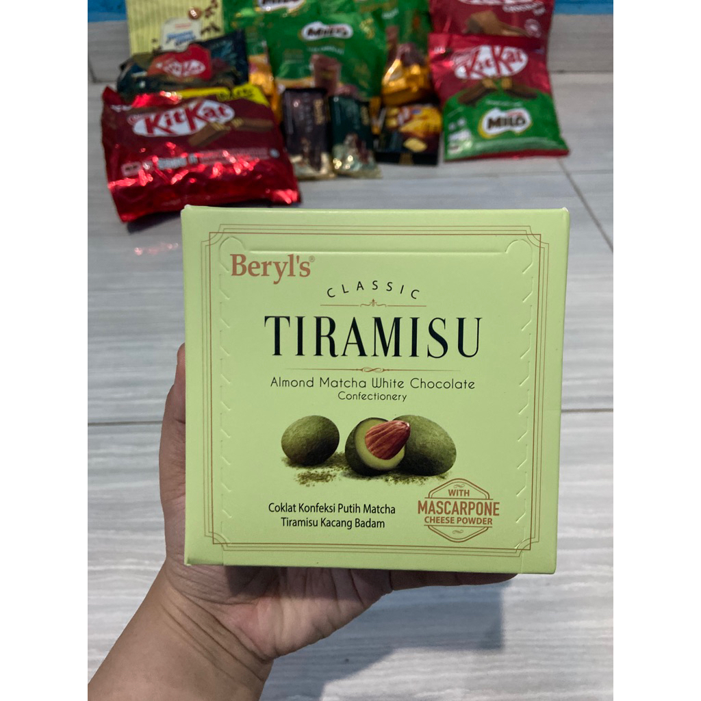 

beryls tiramisu matcha