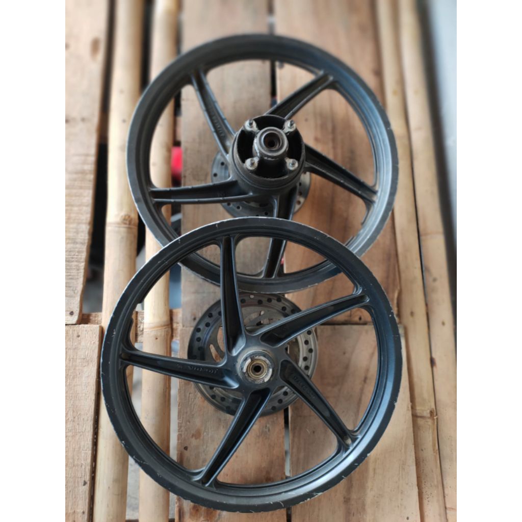 velg honda supra x 125 fi double disk / supra batman double disk original