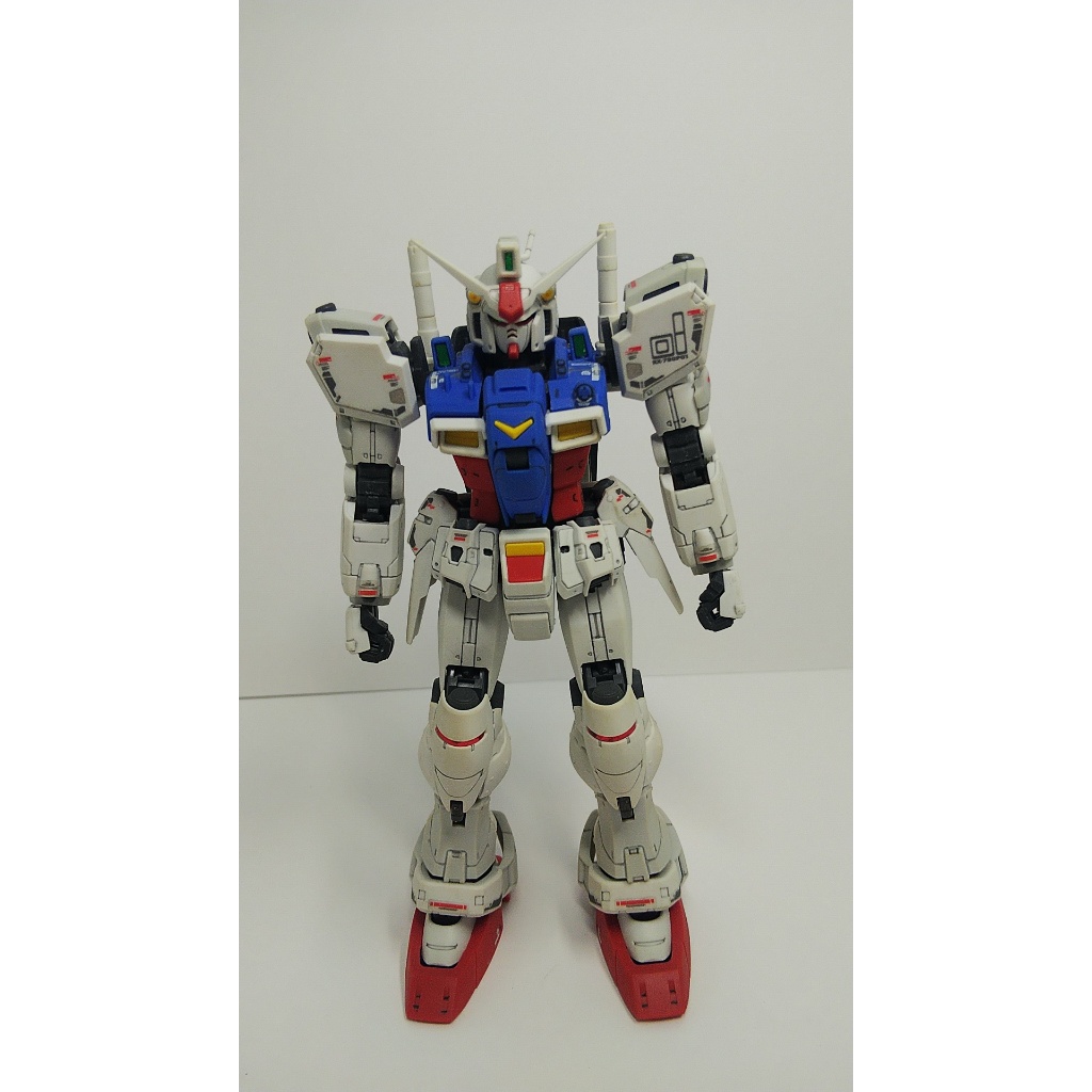 RG Gundam GP01 Zephyranthes Bandai Real Grade Second Bekas Rakit