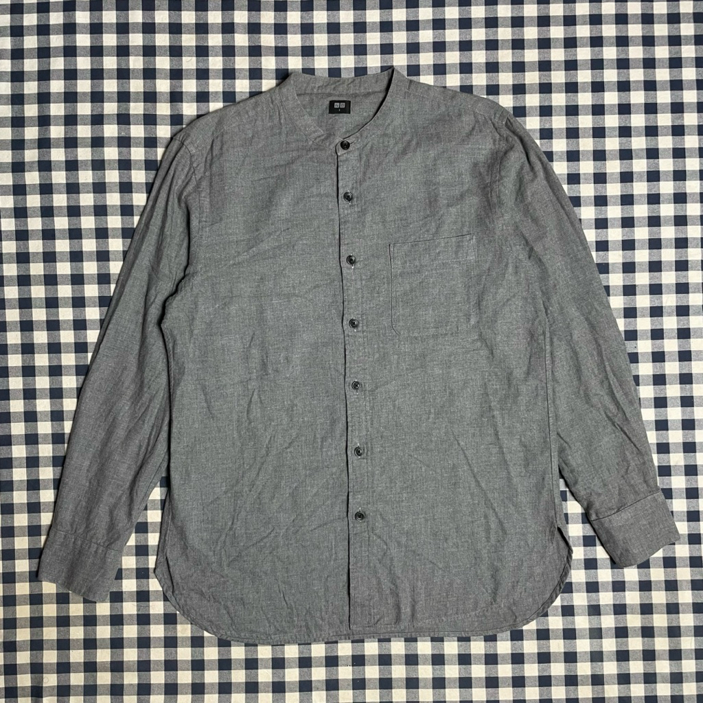 Baju Kemeja Shanghai Lengan Panjang UNIQLO size S warna grey