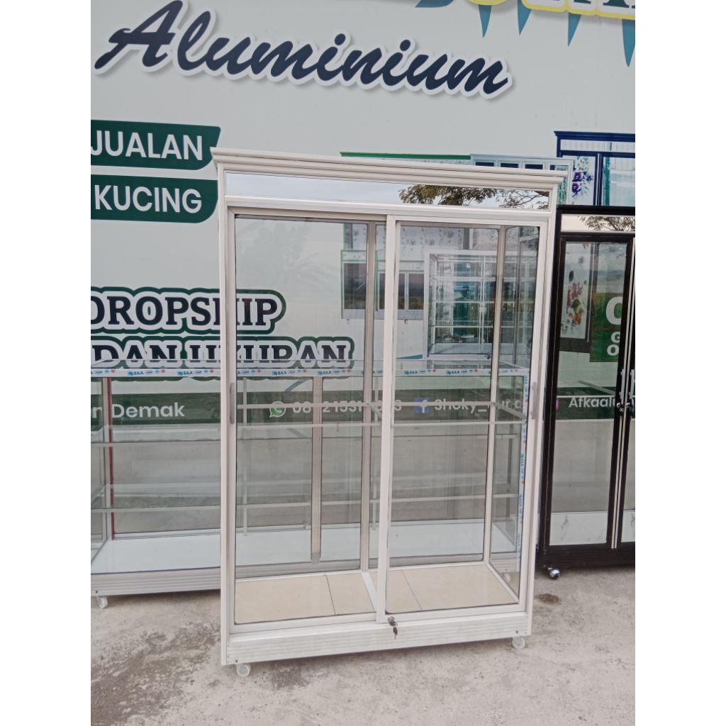 Lemari full gantungan pintu seledinng/lemari baju gantungan