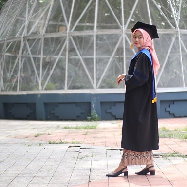 KODE H43V Paket Toga Wisuda Pascasarjana S2 IPB