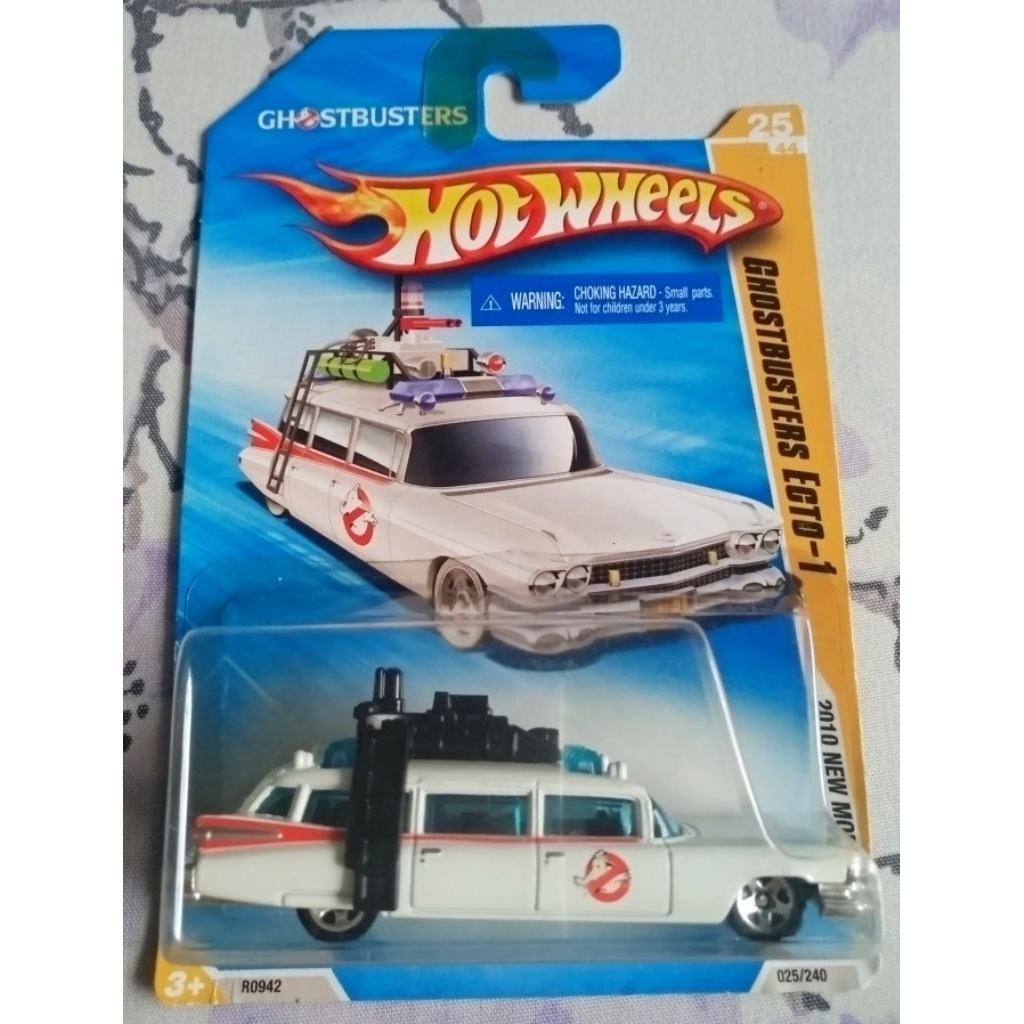 Hot Wheels Ghostbusters Ecto-1 - AKTA