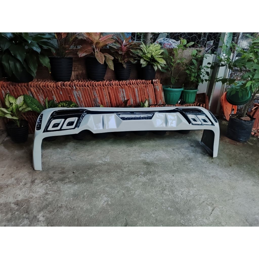 Bemper belakang Avanza luxury