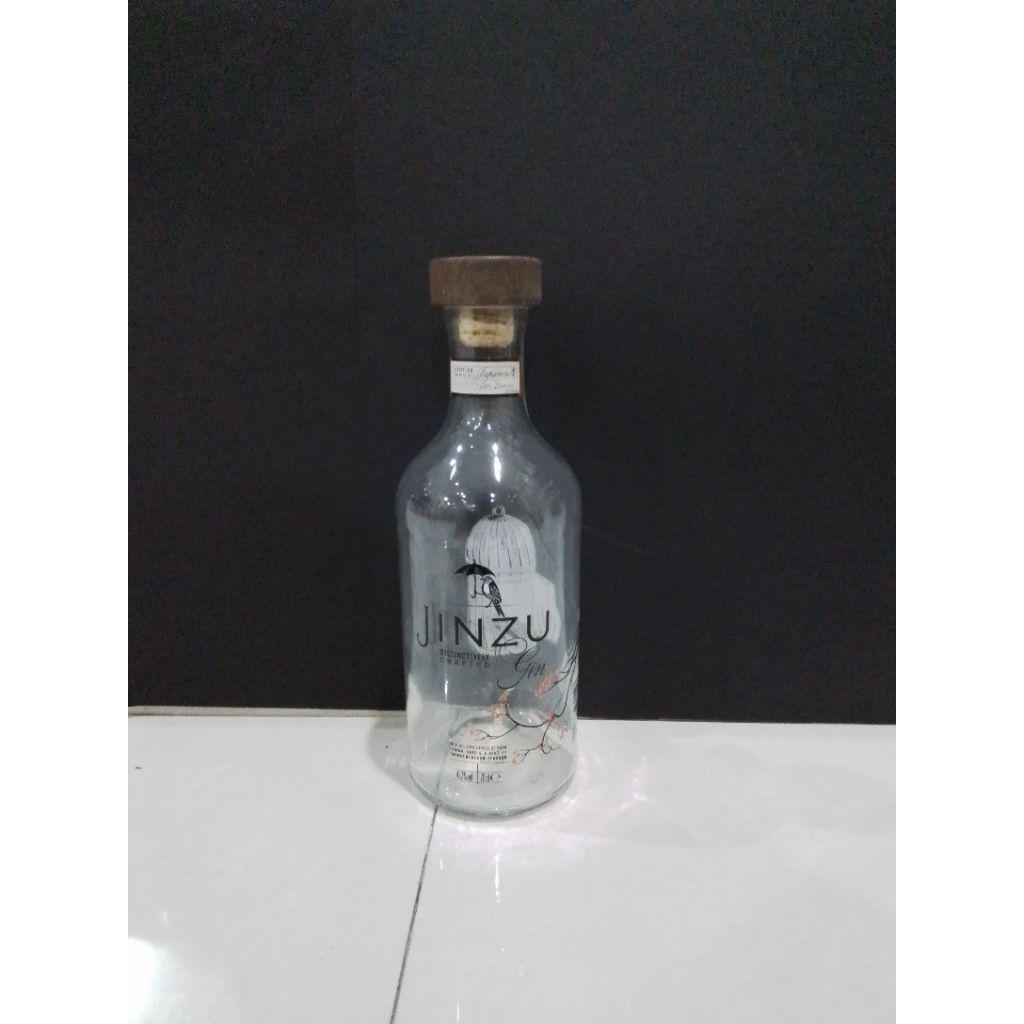 Botol Pajangan Kosong