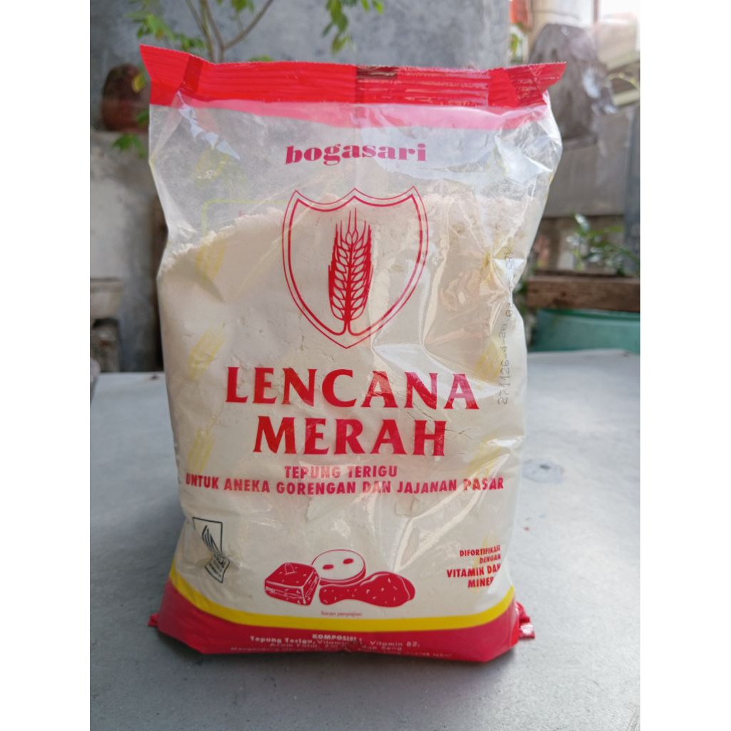

LENCANA MERAH TEPUNG TERIGU BAG 1 KG