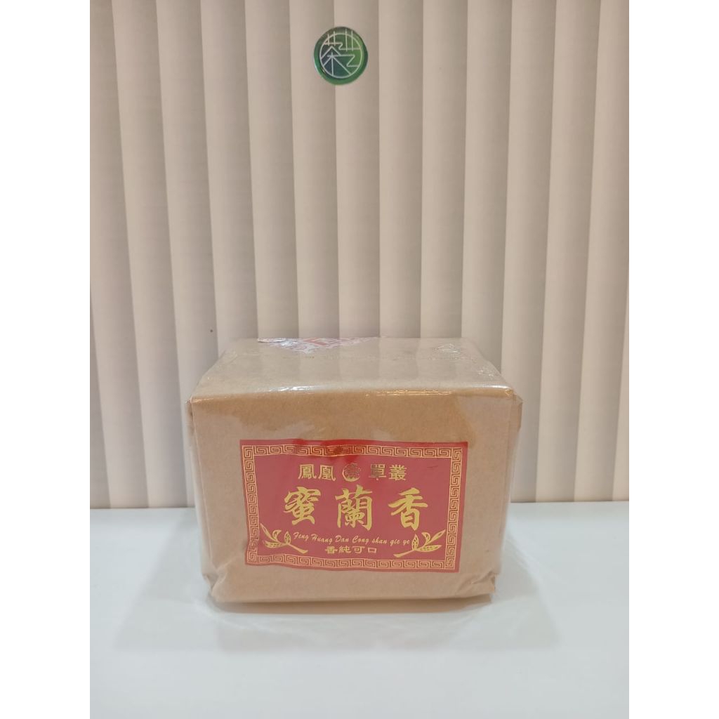 

Teh Feng Huang Dan Cong Mi Lan Xiang 250 gr
