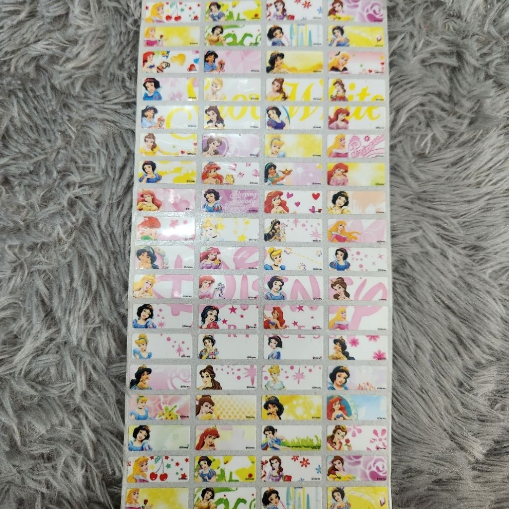 

STIKER NAMA WATERPROOF SIZE S/STIKER NAMA MOTIF/ DISNEY PRINCESS STIKER NAMA KARAKTER/STIKER NAMA TERBARU