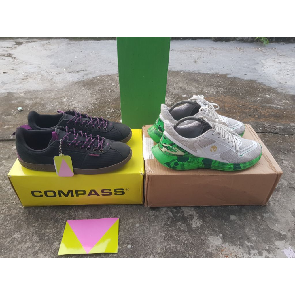 Compass Tribune 4884