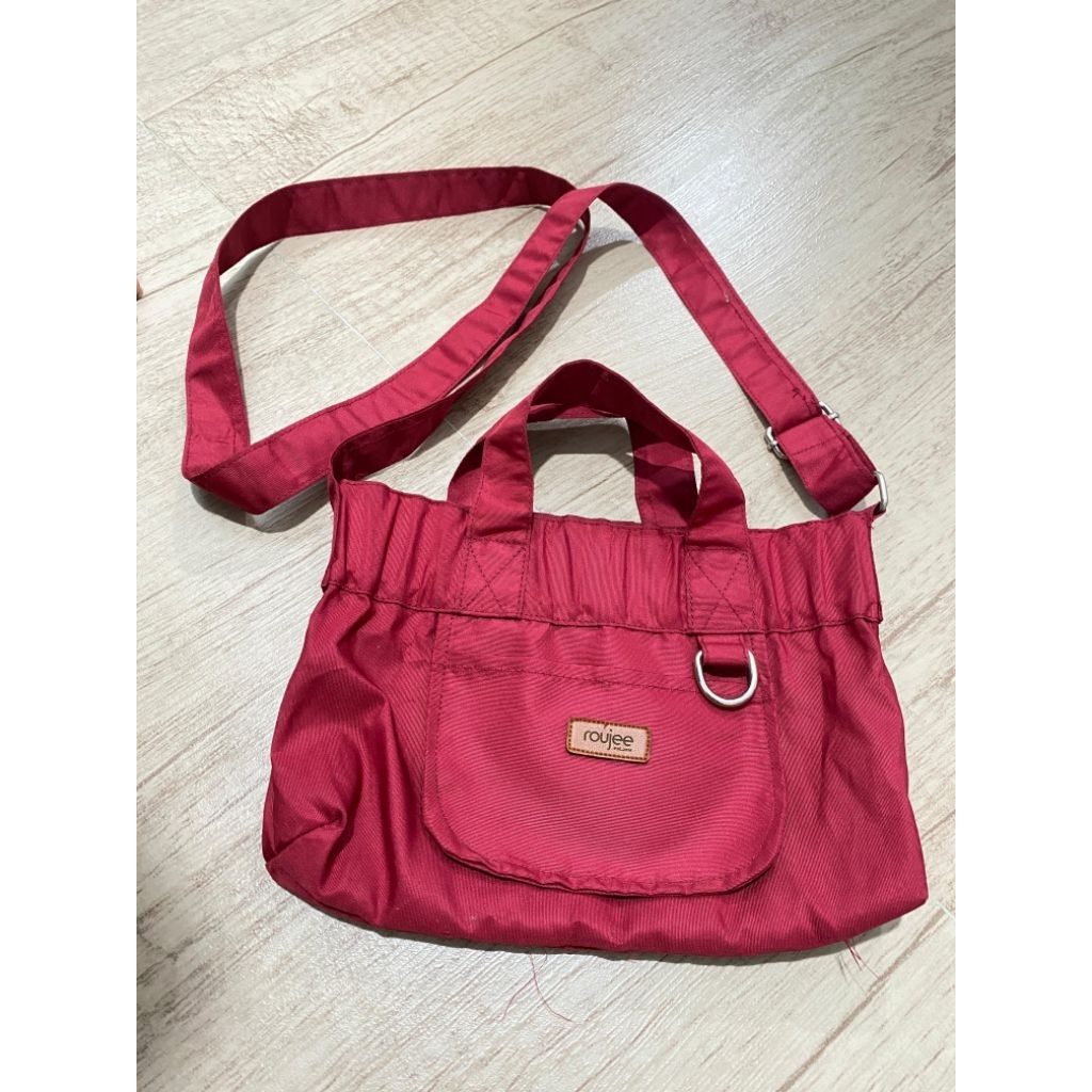 sora bag by roujee - dumpling bag waterproof - size xs maroon