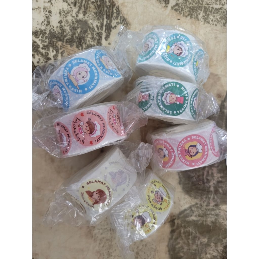 

STICKER THANKYOU 1 ROLL 500PCS STICKER THANK YOU Sticker Roll Selamat Menikmati Sticker Label Selamat Menikmati
