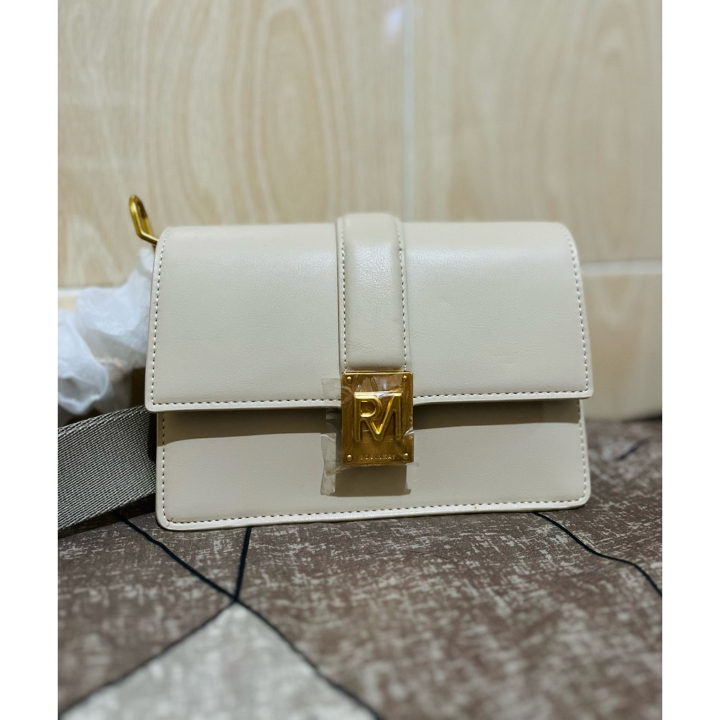 RobinMay Sling bag (beige)