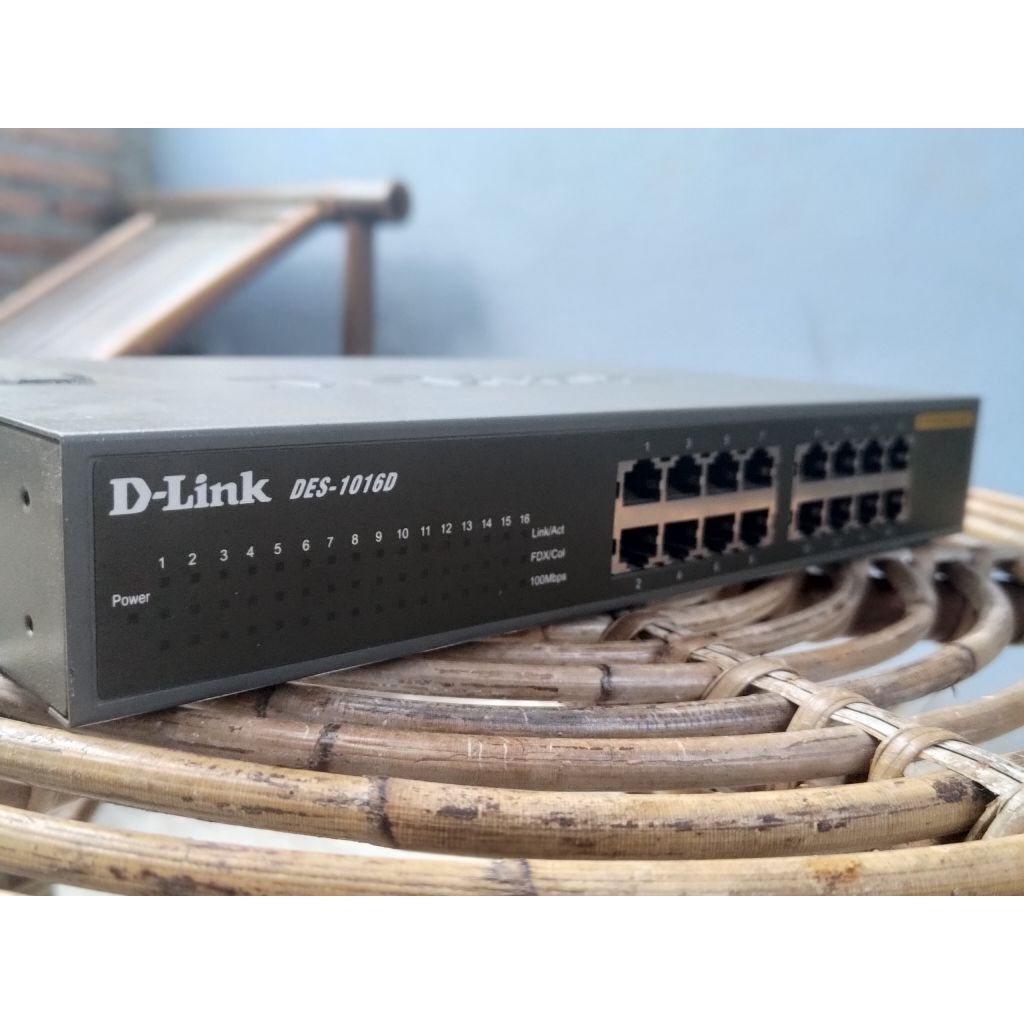 D-link DES-1016D