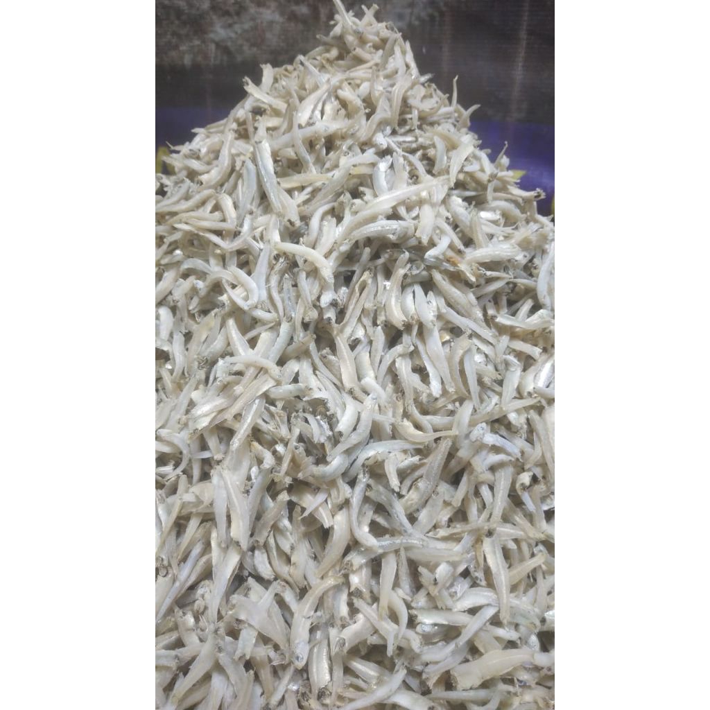 

IKAN TERI BONTIO 500gr