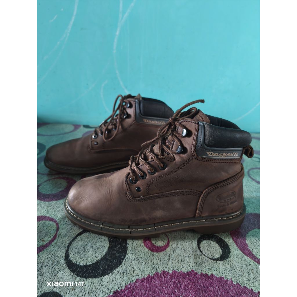 Dockers Middle Boots