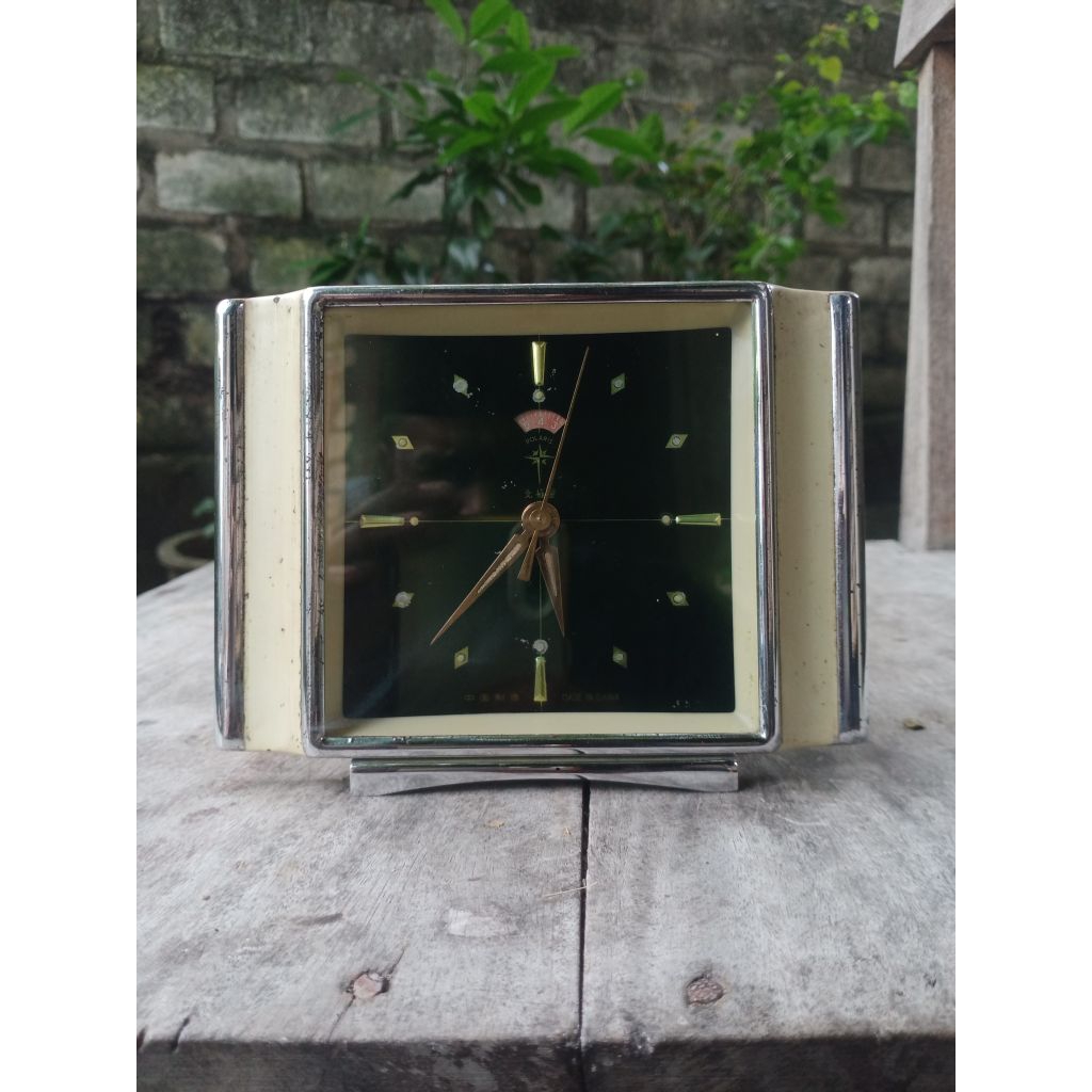 Jam weker/beker antik classic vintage Jam meja hiasan rumah display kuno aesthetic