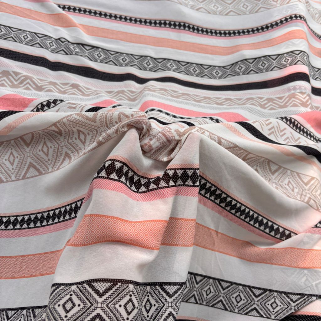 Kain Etnik Motif Garis Geometris – Warna Soft Pink, Putih & Hitam / Cocok untuk Outer, Atasan, dan D