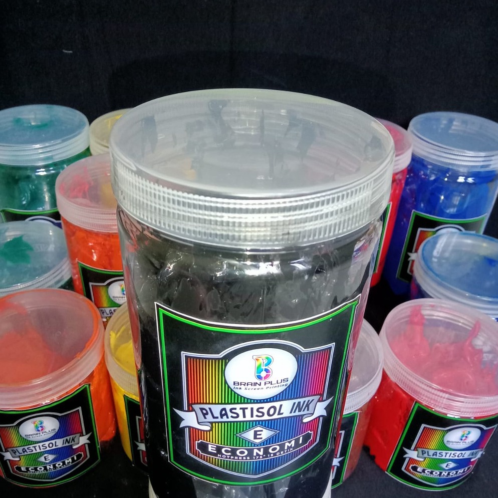 

KODE K16Q Tinta Sablon PLASTISOL ECONOMY Brain Plus HITAM 1kg