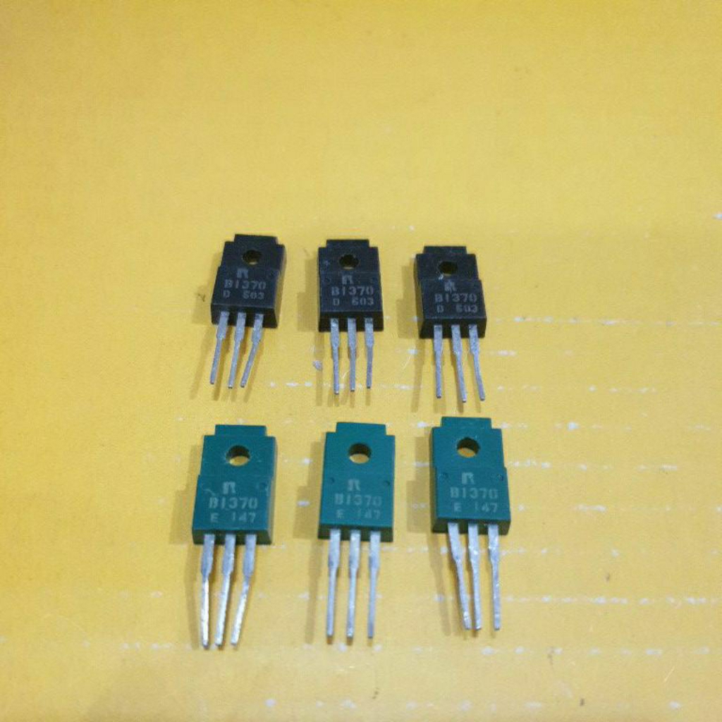 TRANSISTOR  B 1370 HIJAU & HITAM ASLI ORIGINAL