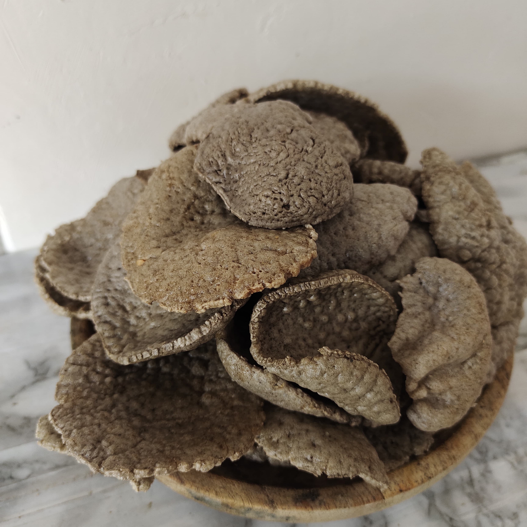 

KERUPUK ASLI CUMI HITAM RENYAH MATANG & MENTAH