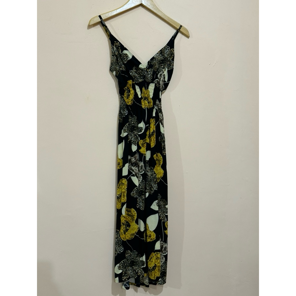 Preloved/Thrift Long Dress Tali satu hitam motif bunga Korean Style