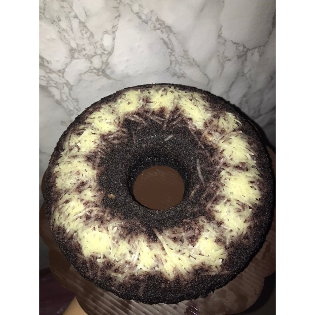 

Bolu Ketan Hitam Keju