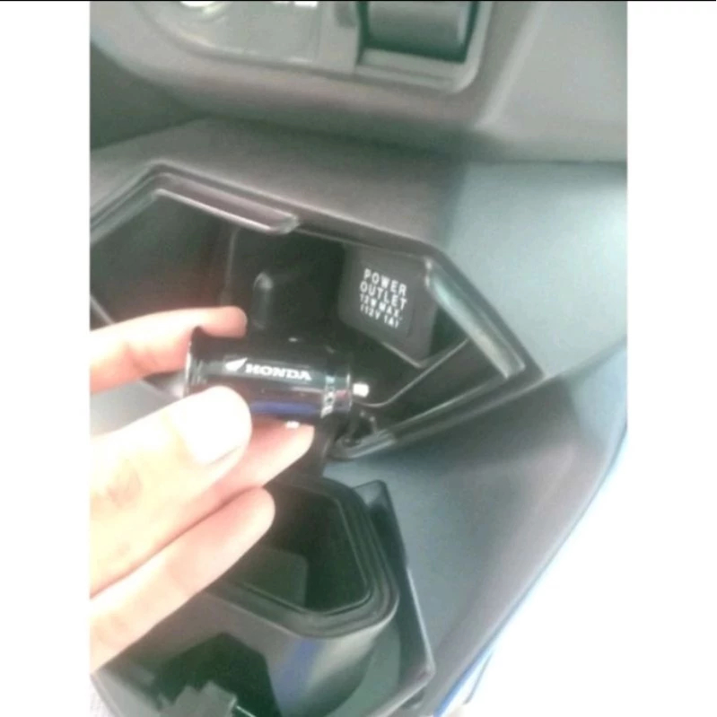 USB CHARGER MOTOR ORIGINAL AHM HONDA BEAT VARIO PCX SCOOPY ADV UNIVERSAL