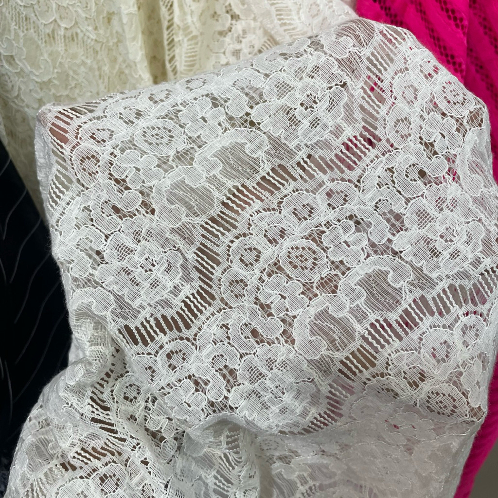kain semi prada - kain tulle brokat semi prada - kain tulle brokat motif bunga premium - warna cream