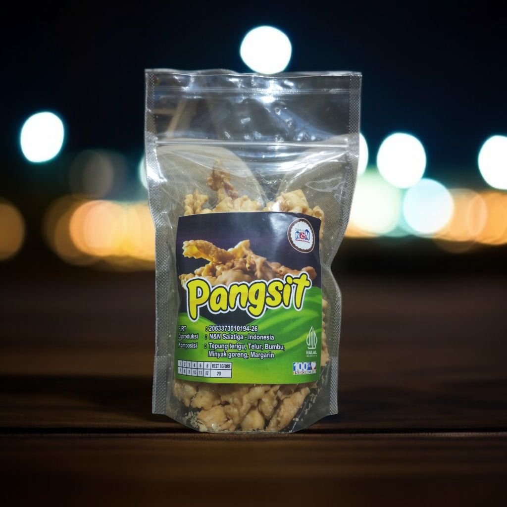 

Kripik Pangsit Bawang Kriuk Premium