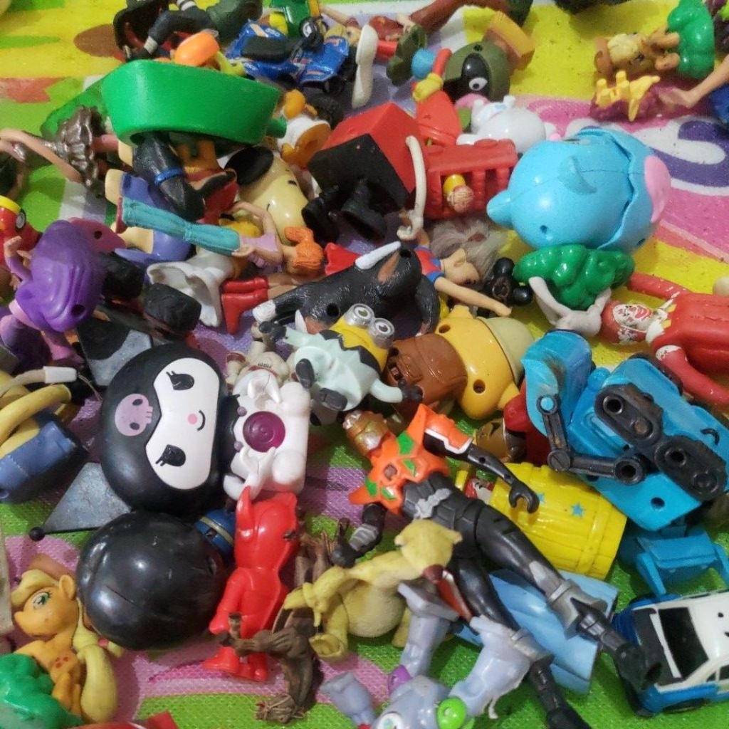 Mainan happy meal, Mcd, dll kiloan preloved capur mix