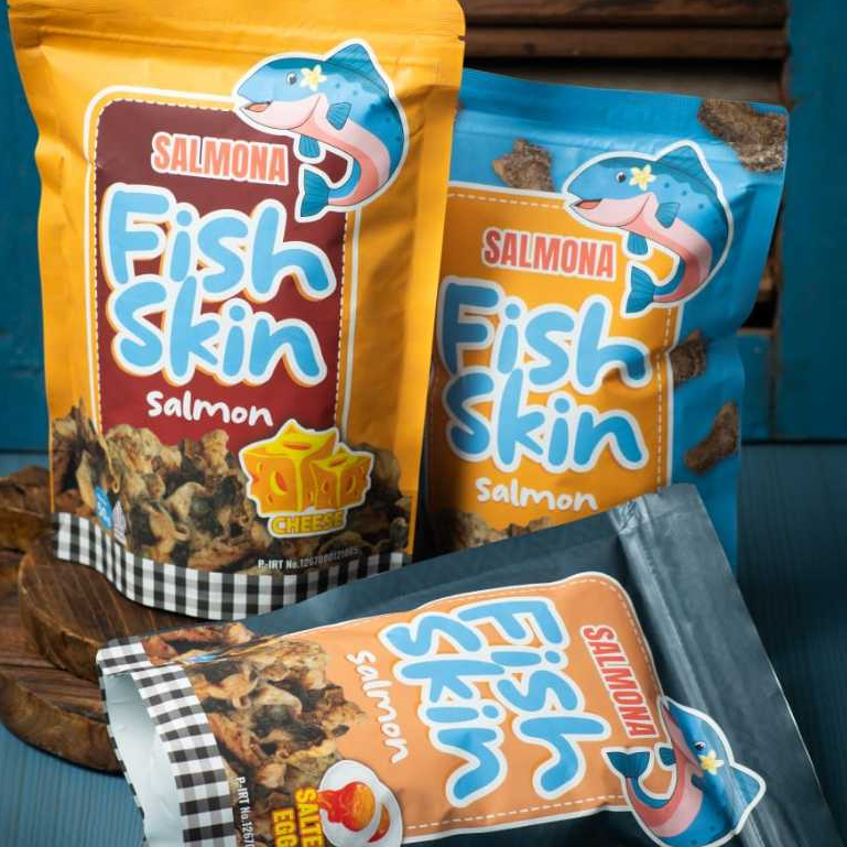 

Salmona Fish Skin / Keripik Kulit Salmon / Cemilan Kulit Ikan Salmon / Keripik Kulit Ikan Salmon Berasa