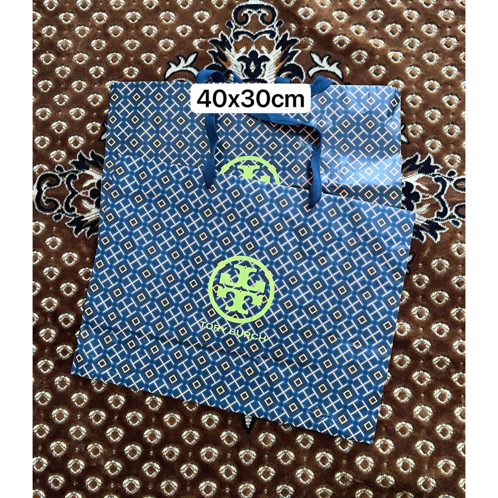 

Tas paperbag Tory B