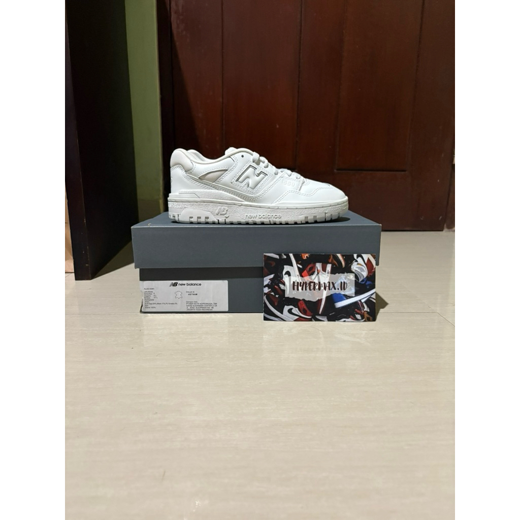 New balance 550 Triple white