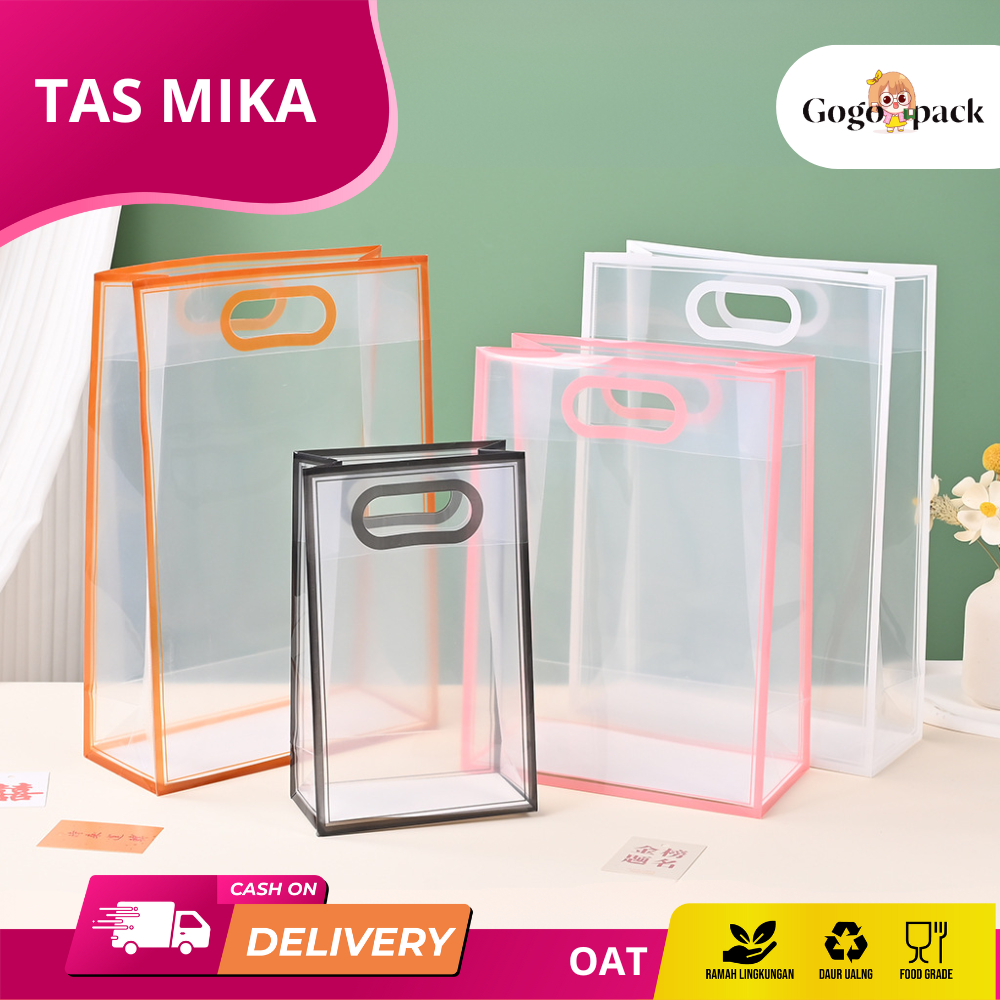 

Tas Mika PVC Transparan / Tas Mika Goodiebag Hampers Souvenir Ulang Tahun Transparant Bening / Tas Mika PVC Transparan / Tas Mika PVC Polos Goodiebag Hampers Souvenir Ulang Tahun Transparant Bening Murah / Tas mika bridesmaid OAT12
