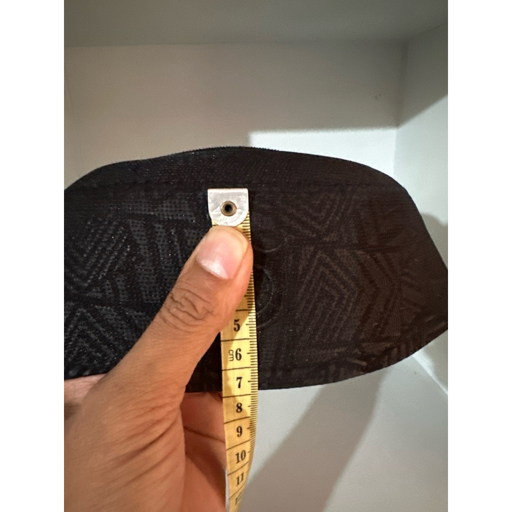 Peci Malaysia EMBOS HITAM TINGGI 7cm